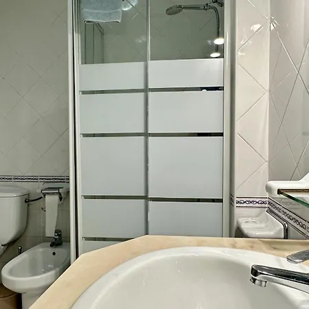 Areia - Shared Pool - 8 Guests - *